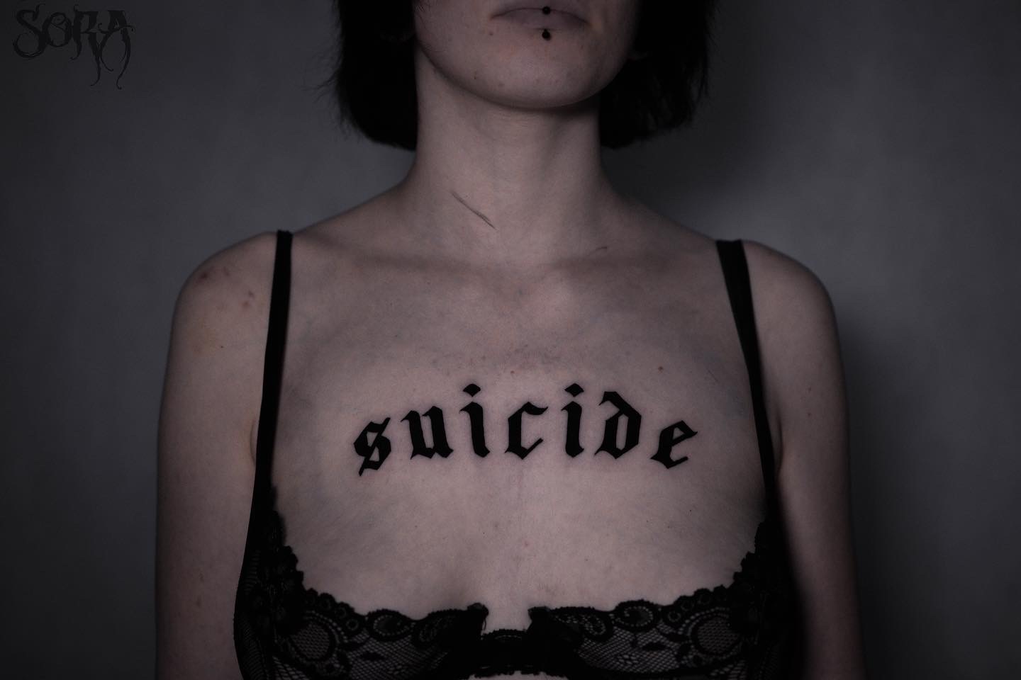 czarno-szary do-3-godzin-wykonanie sredni 