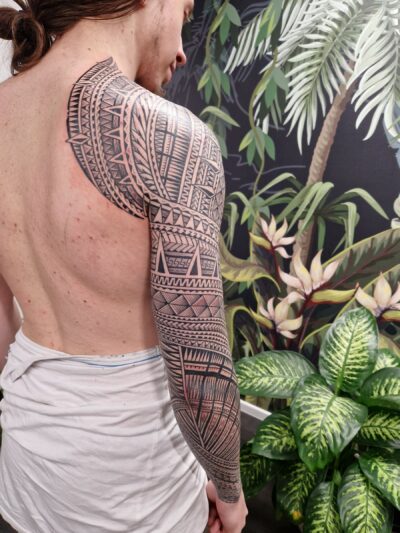 avalan-tattoo – fineline zagojony