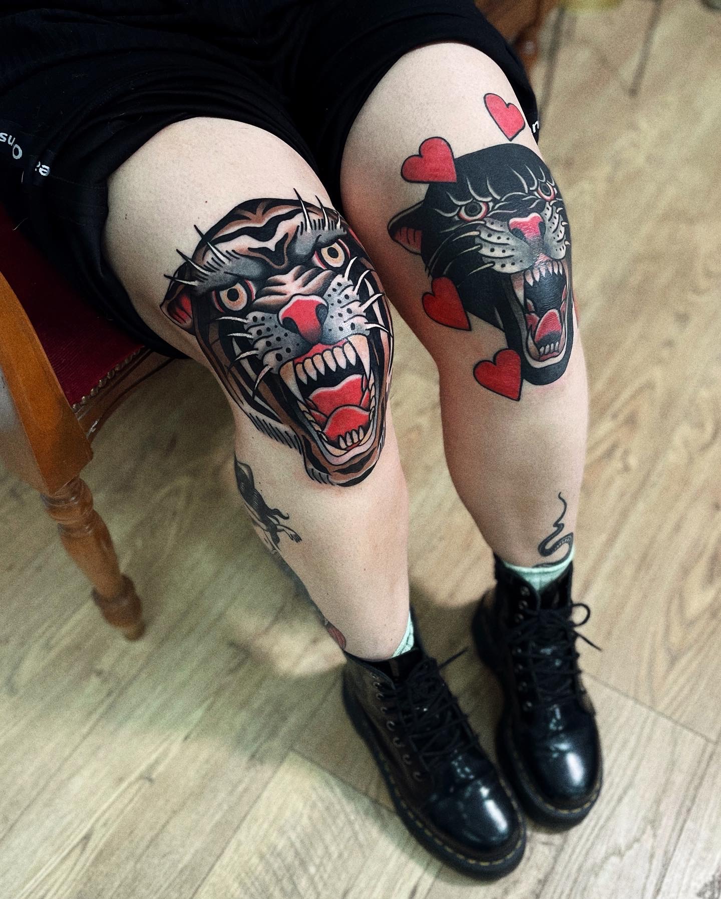 autorski duzy kolorowy oldschool skomplikowany tradycyjny 