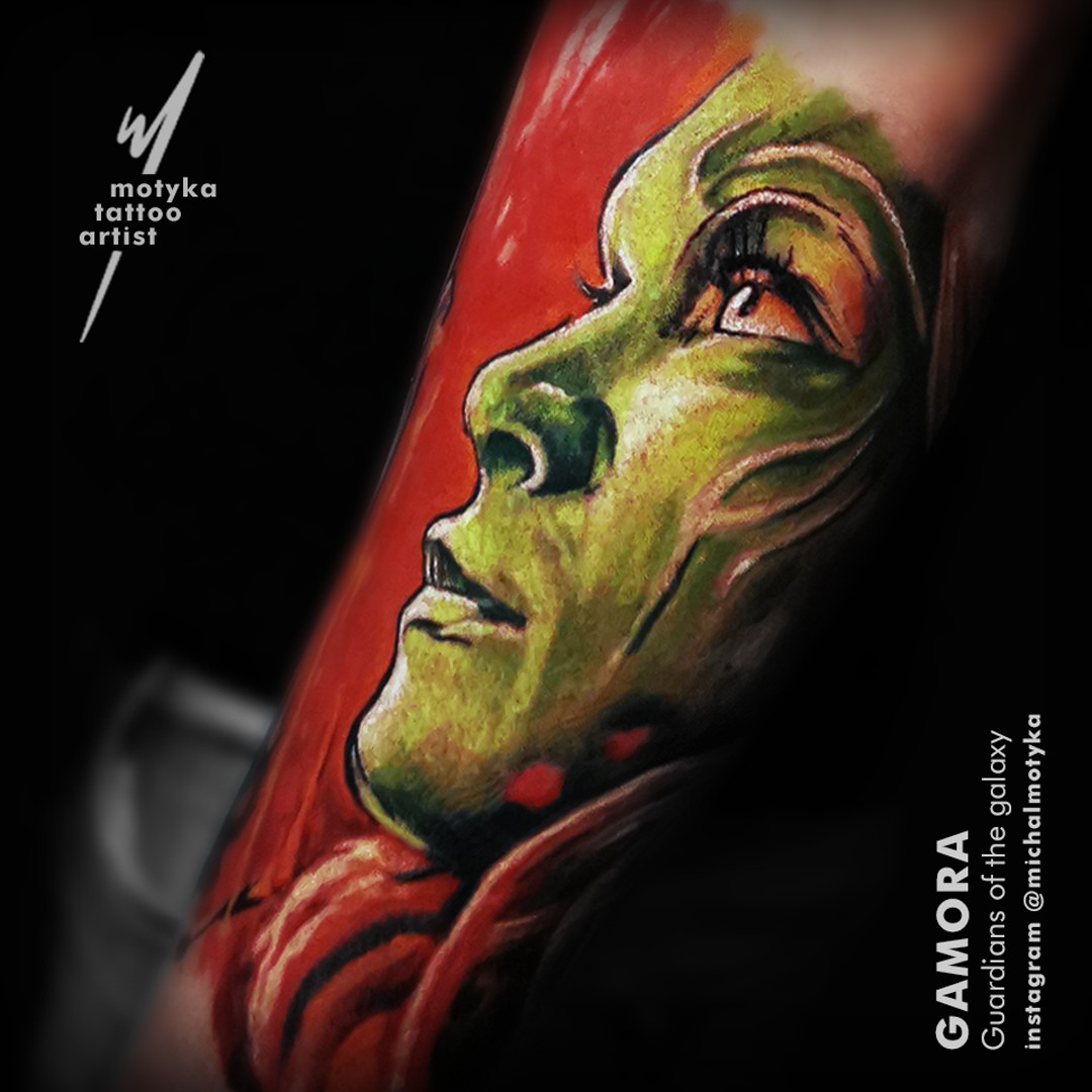 inspirowany kolorowy komiksowy postac postacie-realistyczne przedramie realizm 